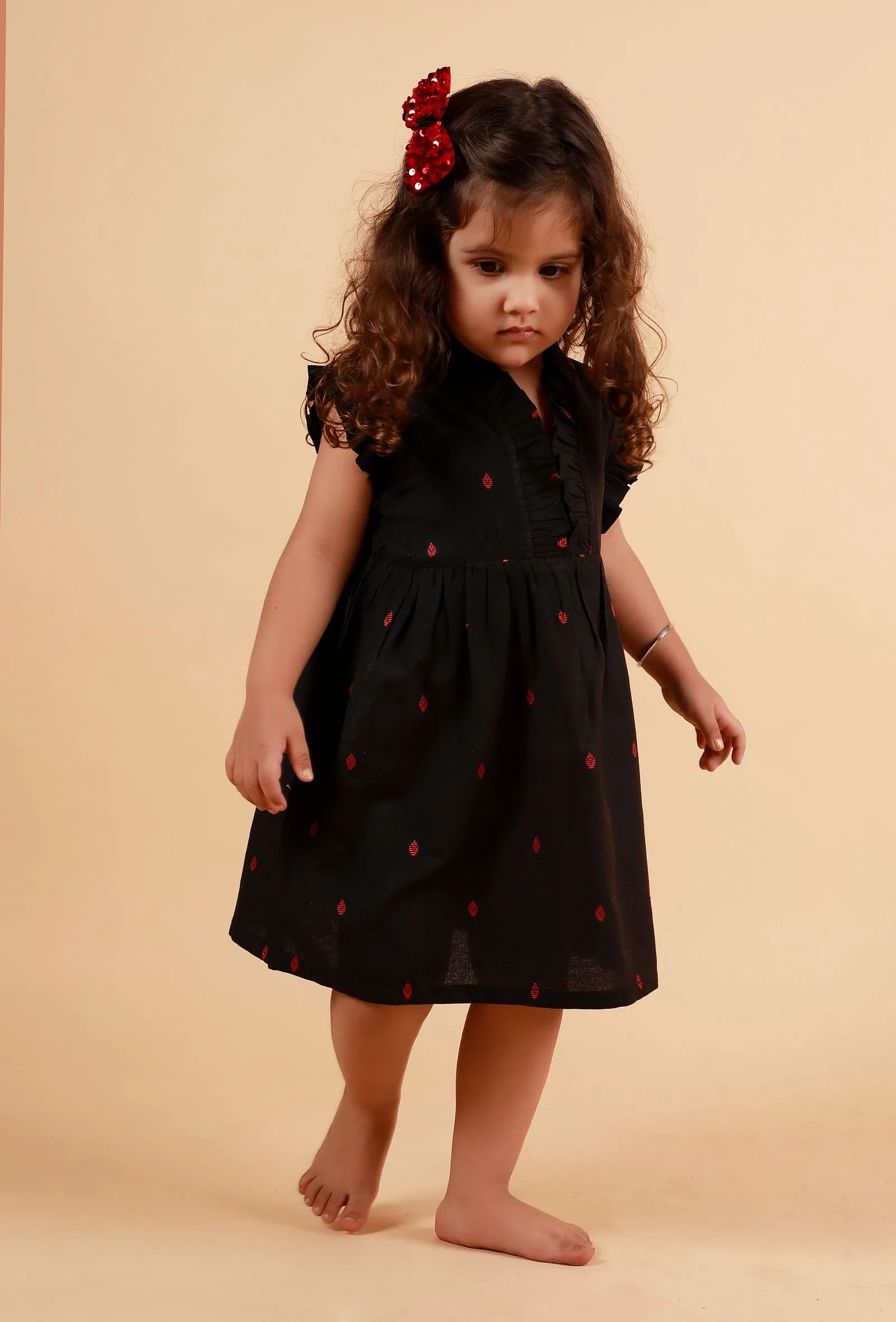 Black Sleeveless Cotton Dress