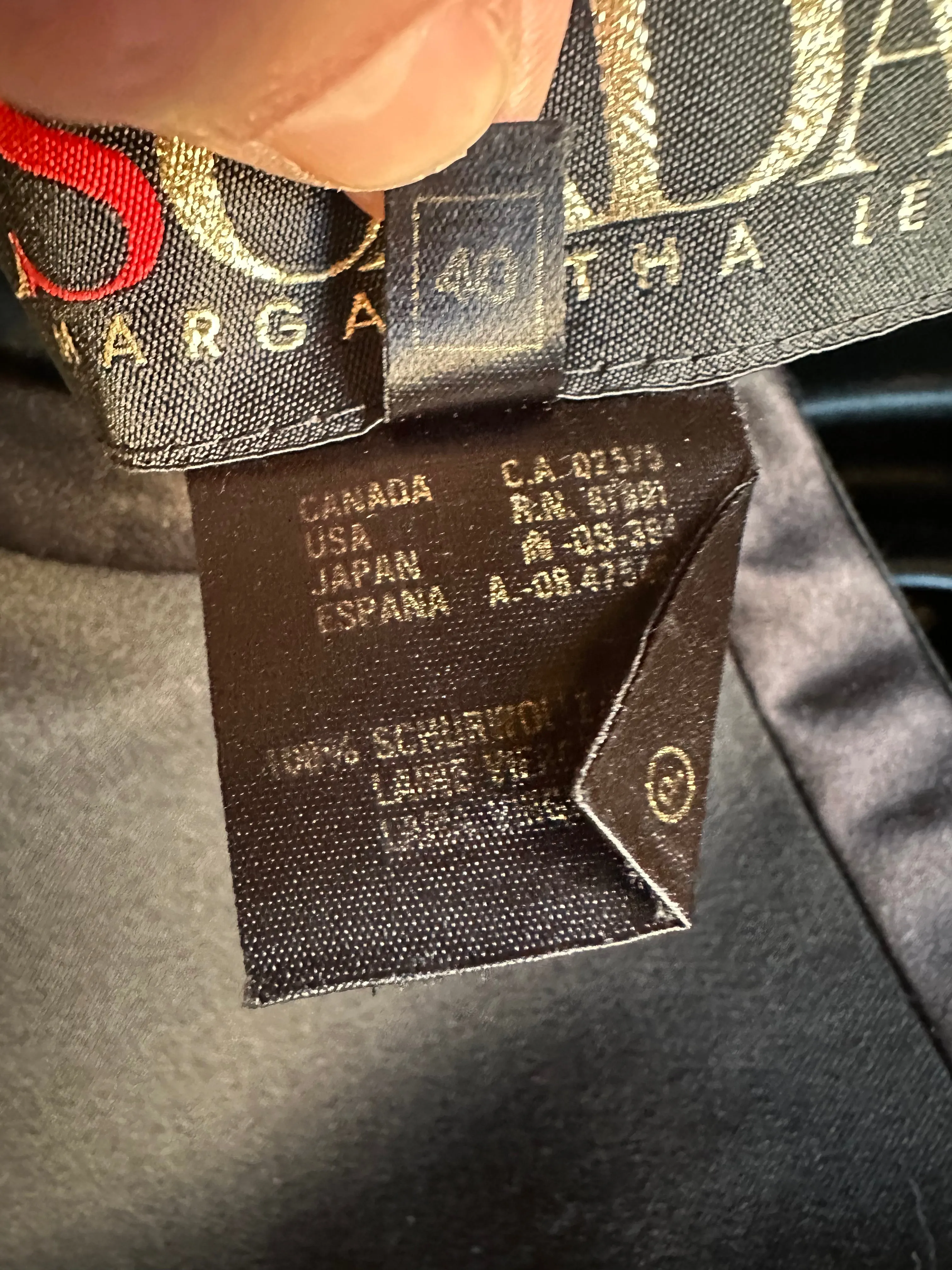 Escada Collarless Blazer