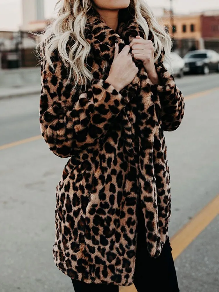 Leopardprint Faux Fur Jas