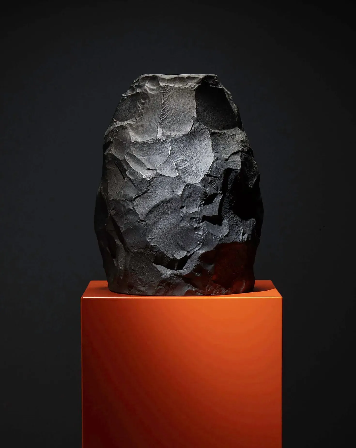 Max Lamb Big Black Vase 2
