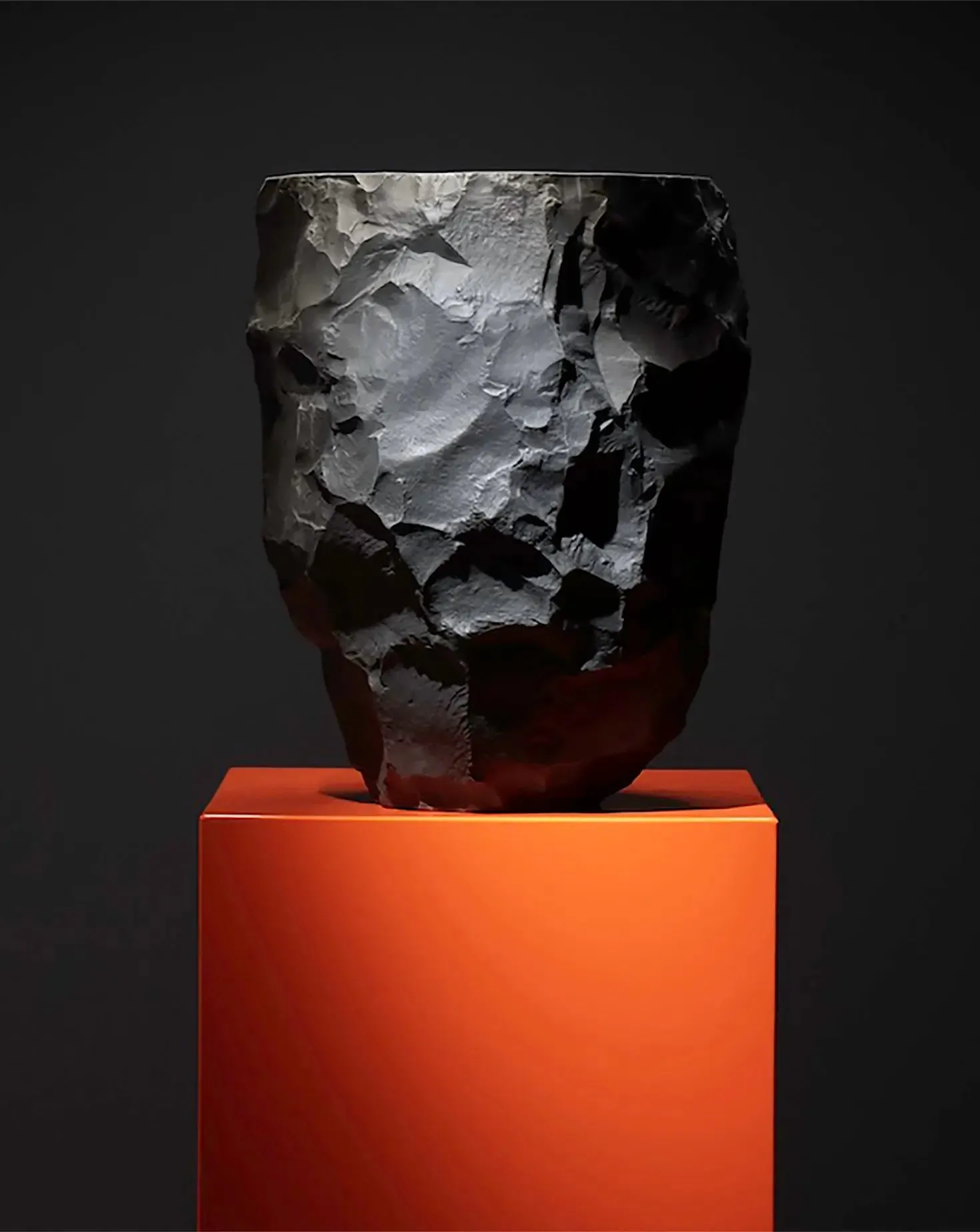 Max Lamb Big Vase 1