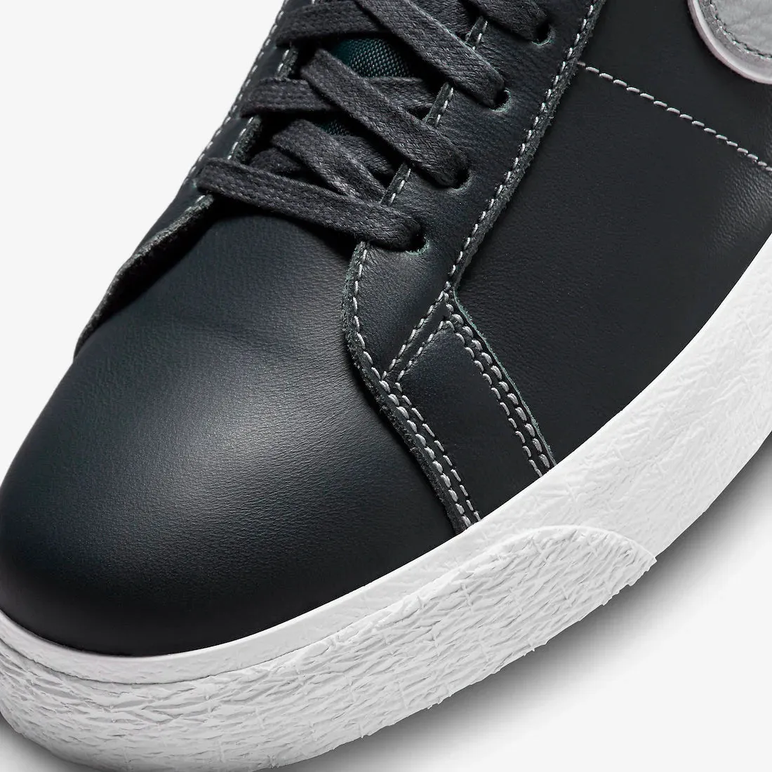 Nike SB x Mason Silva Zoom Blazer Mid-Blackened Blue/Wolf Grey
