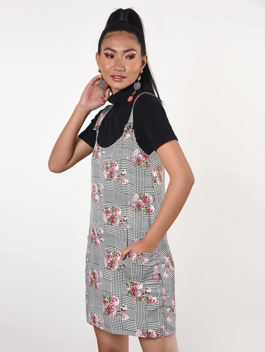 Pocket detail checkered A-line dress