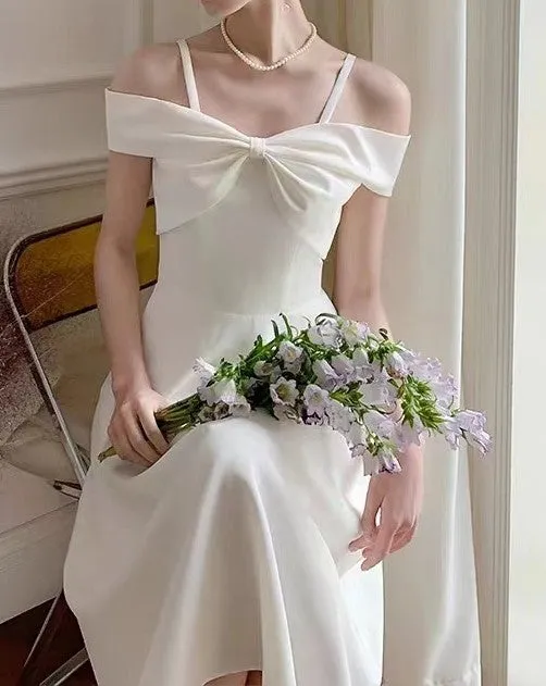 Retro Style Bow Tie Bridal Dress