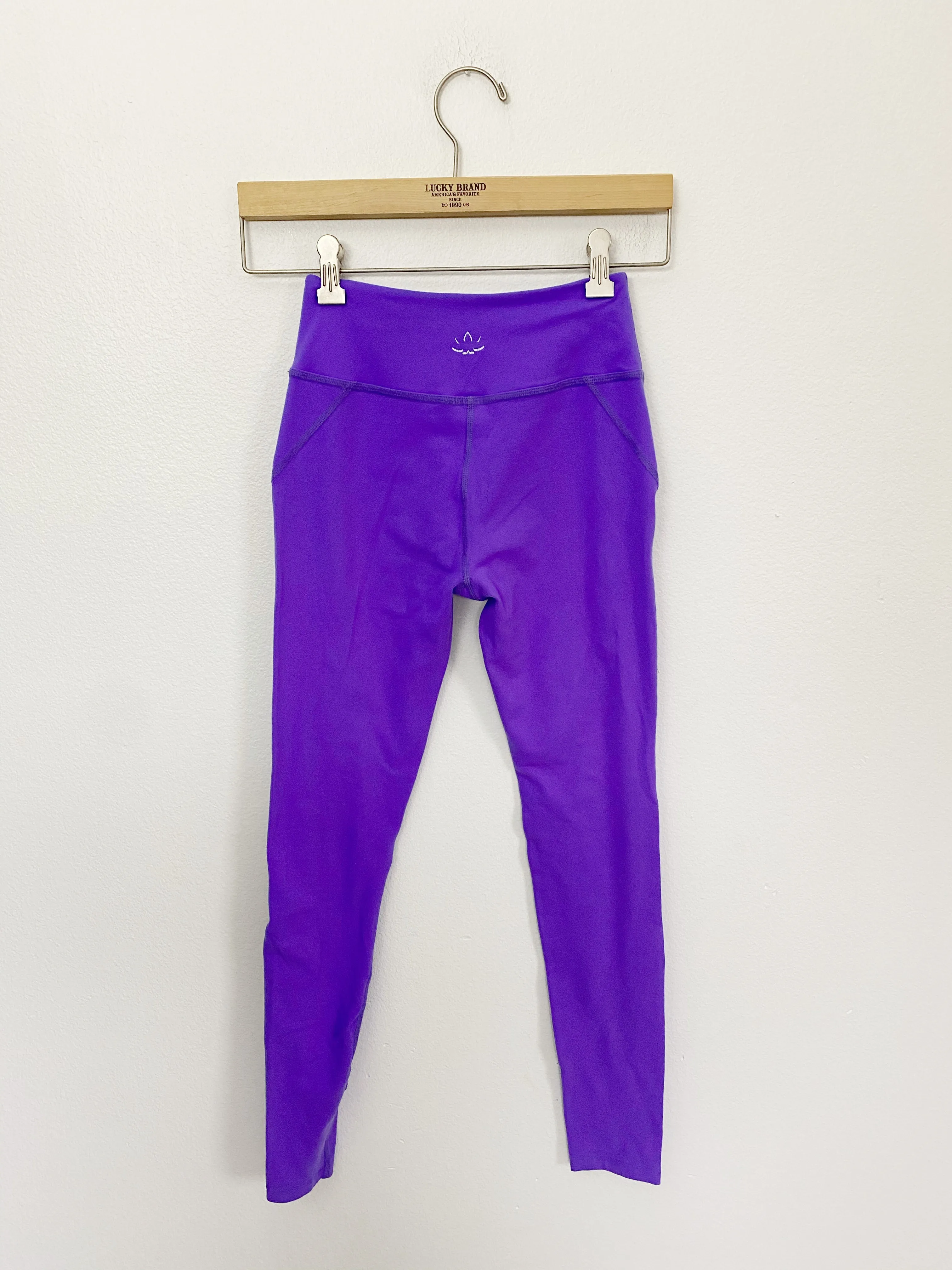 Revolve Beyond Yoga Ankle Length Leggings Small