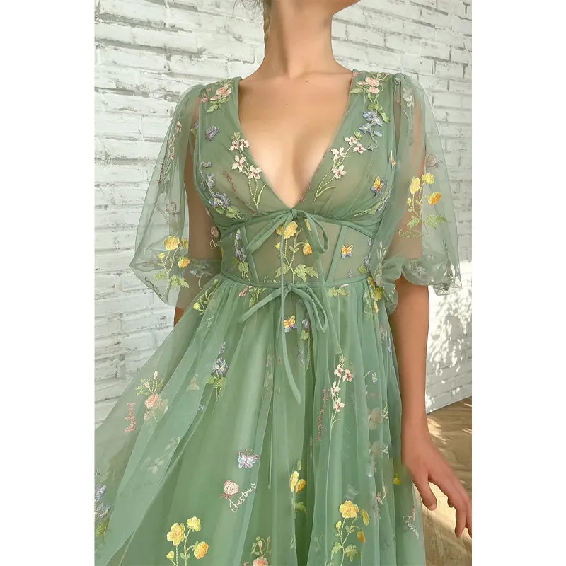 Sexy V-neck Half Sleeves Embroidery Lace Prom Dress with Pockets
