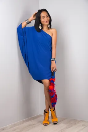 Short blue dress
