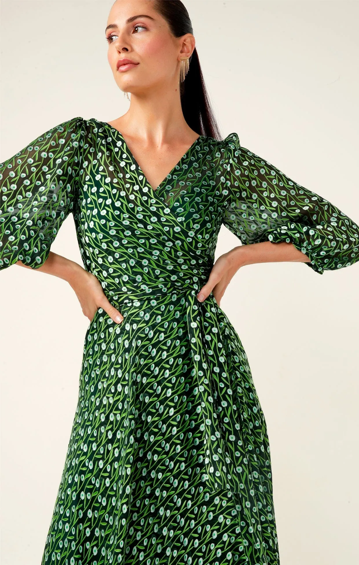 WONDERLAND MIDI WRAP DRESS IN EMERALD POPPY